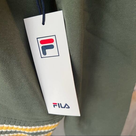 New FiLa Calista Oversized Pullover - Picture 2 of 2